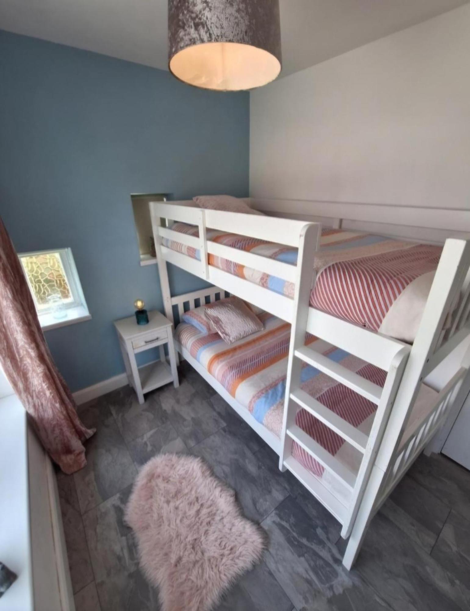 Beautiful 2 Bedroom Annexe In Popular Town Location Narberth Eksteriør billede